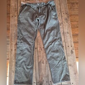 Weatherproof Men's Olive Chinos